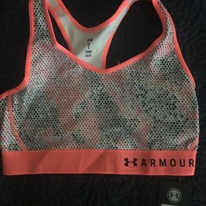 New Under Armour Sports Bra